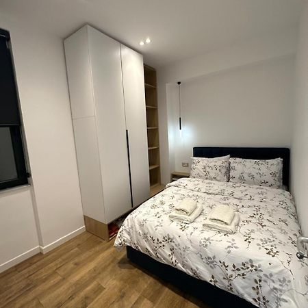 Erinda'S Apartment Тирана Екстериор снимка